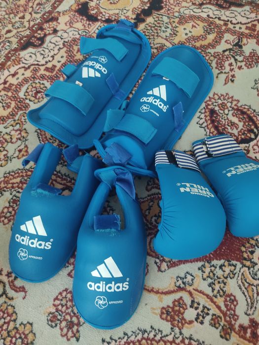 Продам защитное снаряжение