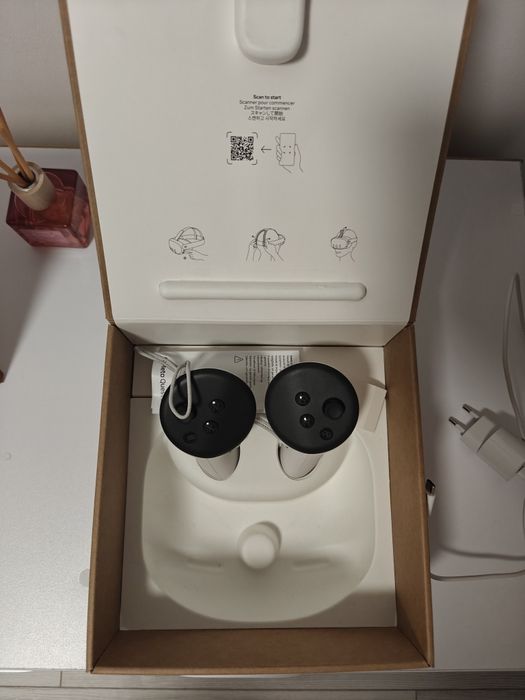 Vând meta quest 3 512gb 4K