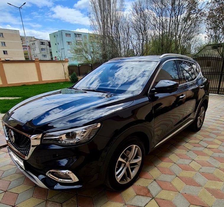 MG EHS Plug -in-Hybrid/