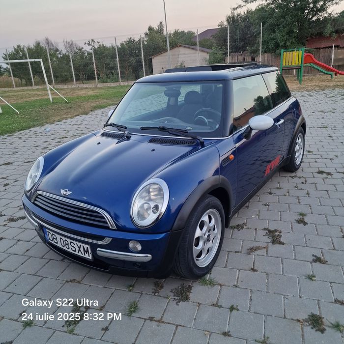 Dezmembrez mini cooper 1.6 an 2001/2008