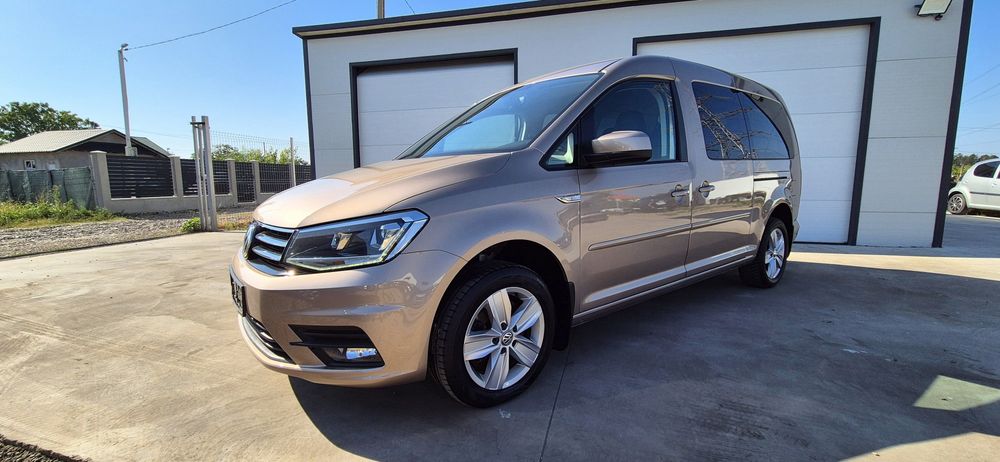 Volkswagen caddy maxi 7 locuri