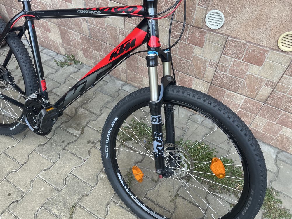 Bicicleta MTB"KTM"frane hidraulice Fox Air