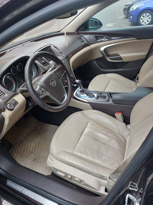 Opel insignia 2012