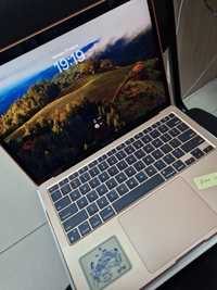 MacBook air13 (г Аягоз лот 333855)