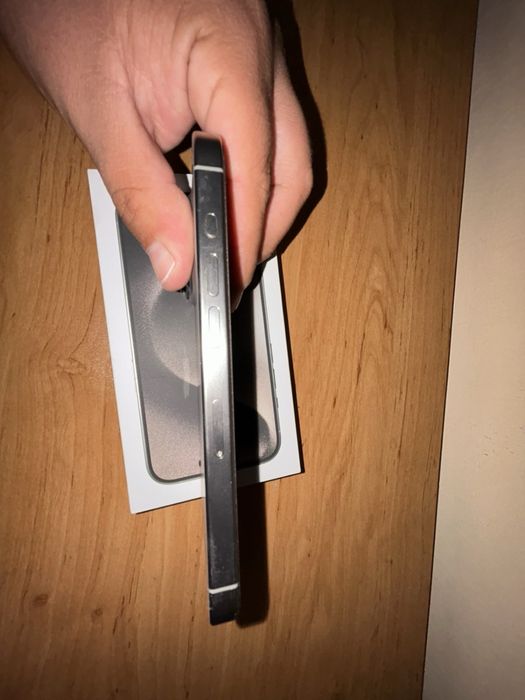 Iphone 15 pro 256 gb natural titanium