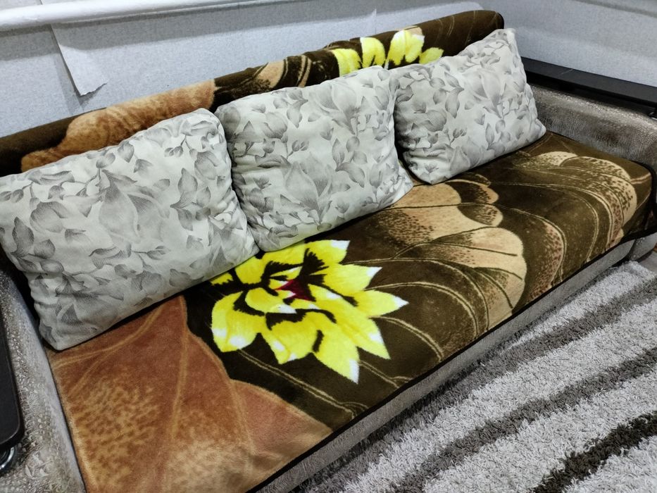 Продам диван софа