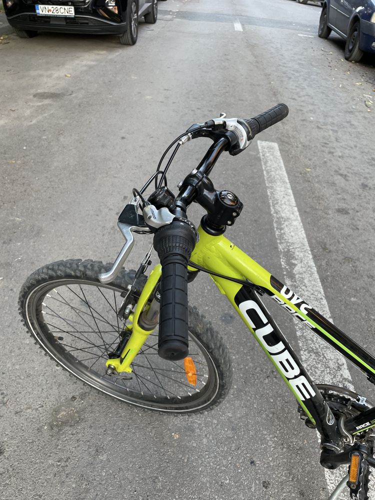Bicicleta Cube 24”