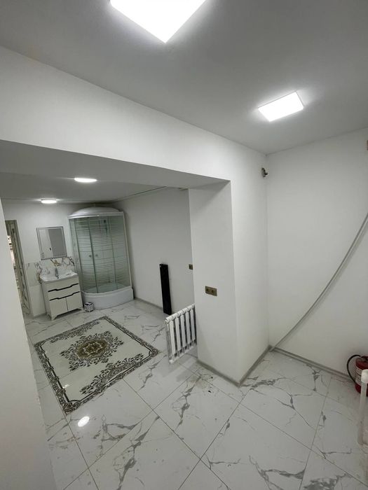 Arenda ofis  yōl yuzida 1-liniya chilonzor 22. Maklersiz Ōzimni joyim