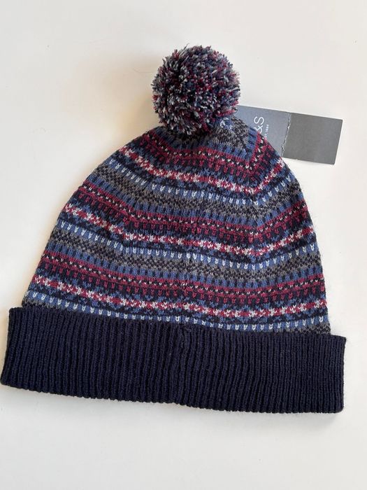 Две дамски шапки розова Salomon & нова Marks & Spencer