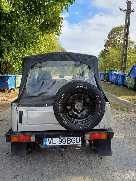 Suzuki samurai injecție