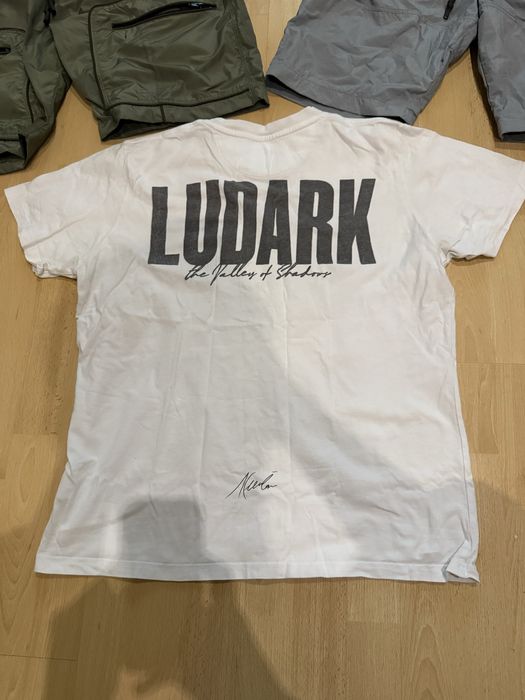 Luda артикули- къси гащи и тениска