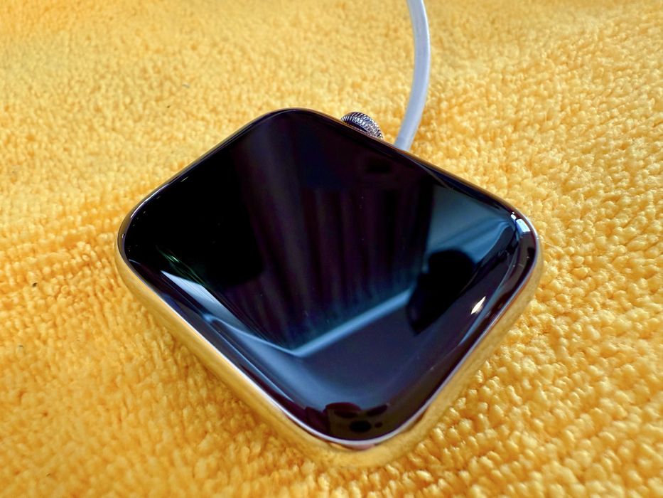 Apple Watch Series 5 / 44mm / Silver / Stainless Steel / GPS + LTE