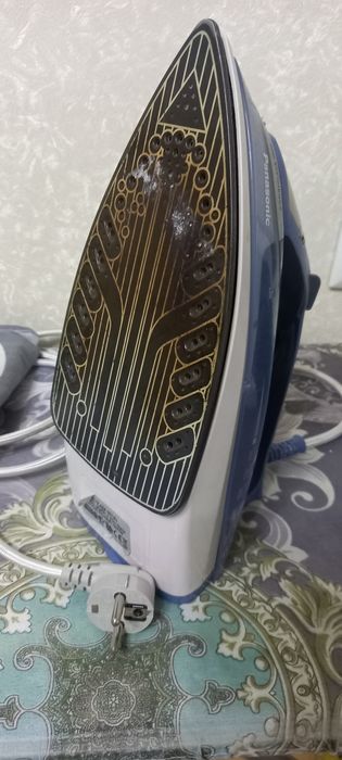 Dazmol Дазмол  Утюг