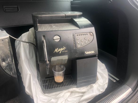 кафе машина SAECO