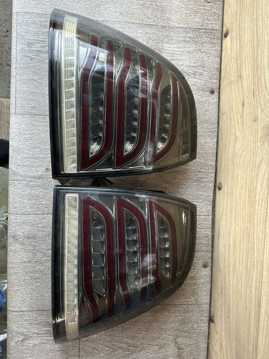 Продам задние фонари приора в стиле AMG