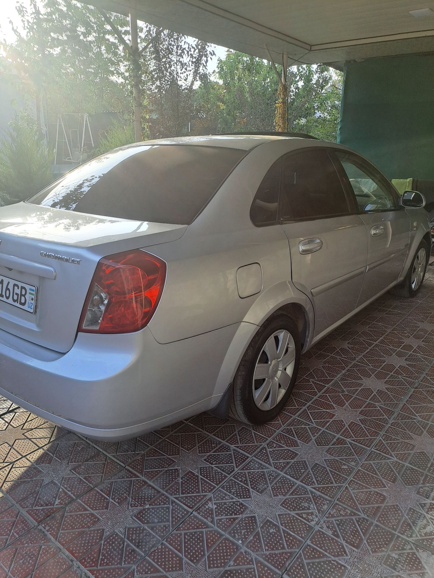 Ласетти 2010 автомат  пробег 288000