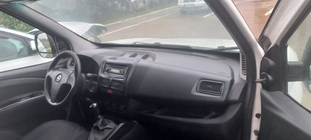 Dezmembram Opel Combo D 1.3 CDTi A13FD / 263 A2000