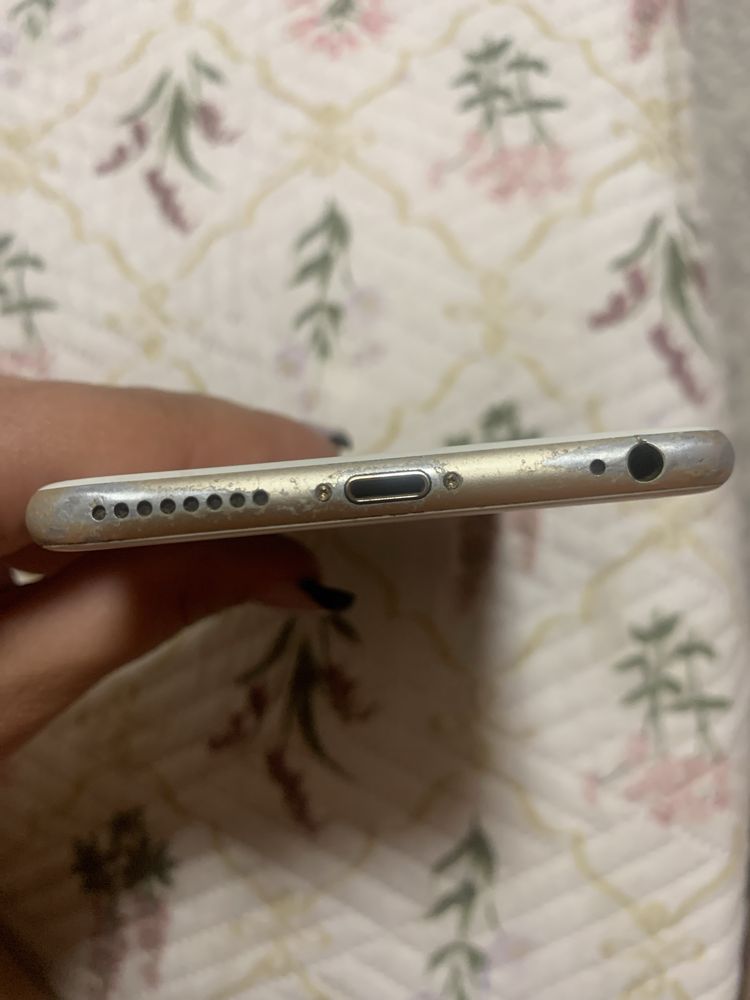 Iphone 6s За части