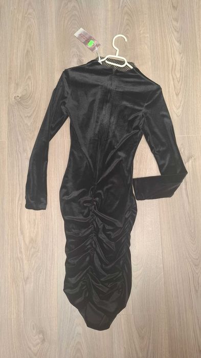 Rochie neagra elegantă