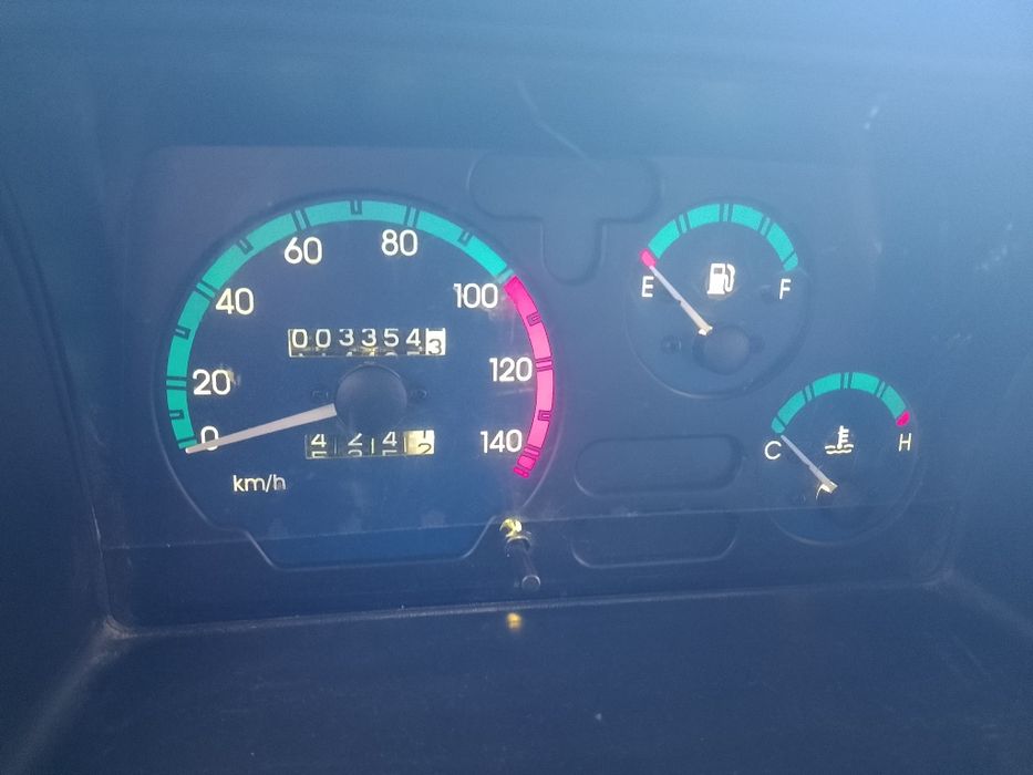 Damas sotiladi srocna