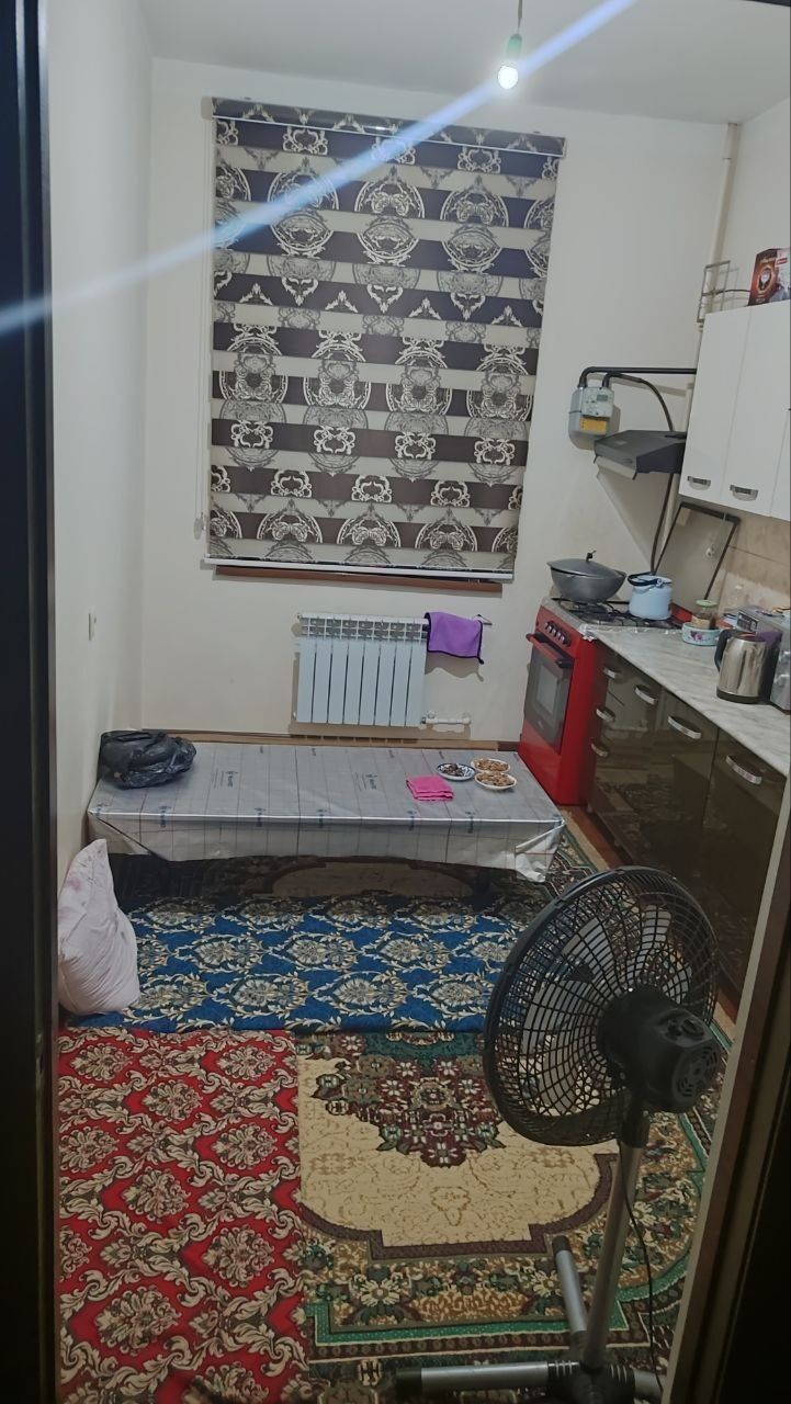 Карши Шахардан 2 хонали дом