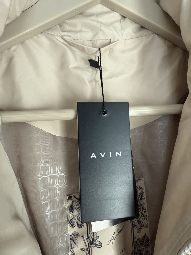 Яке Avin Beige М размер