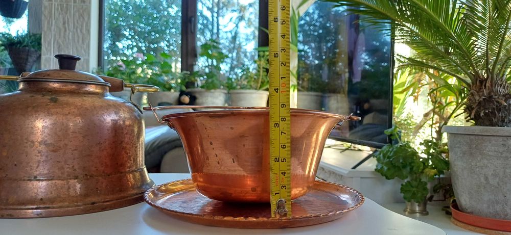 Стари съдове за декорация