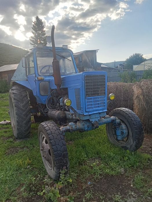 Продам трактор, ещё с трактором будет чикалка(косилка)