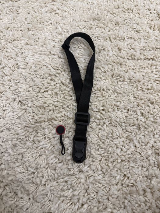 Curea de incheietura cu eliberare rapida pentru camera