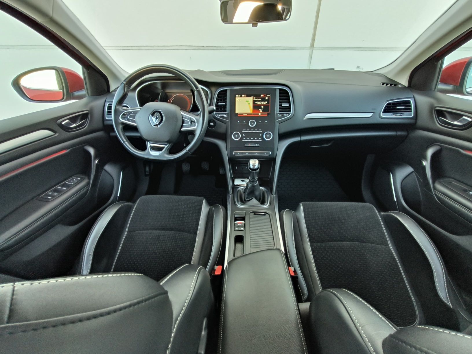 RENAULT MEGANE 2017 Benzina 136k km