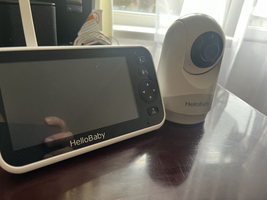 Продам видеоняню в хорошем состояний