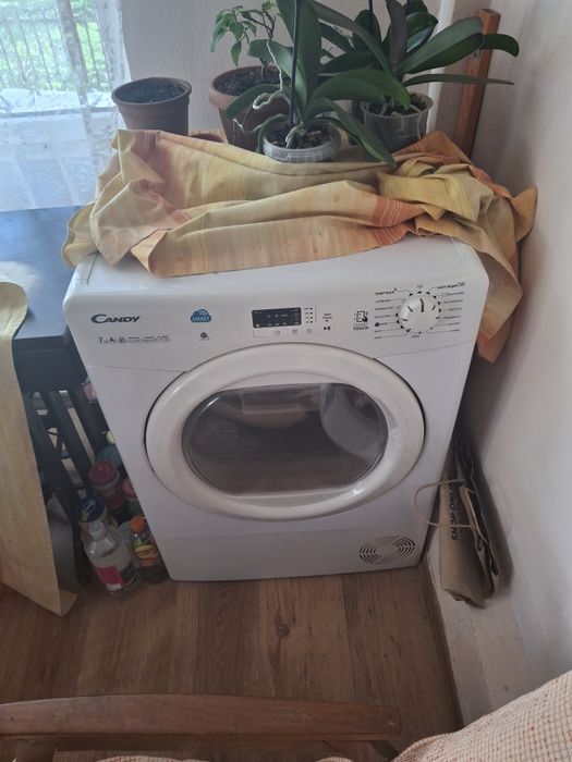 Mașina de uscat rufe Candy