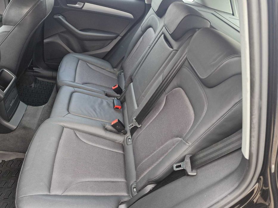 Audi Q5 S-line - 2015 - 2.0d - 190 cp - 4x4 - 164.000 Km - Impecabil