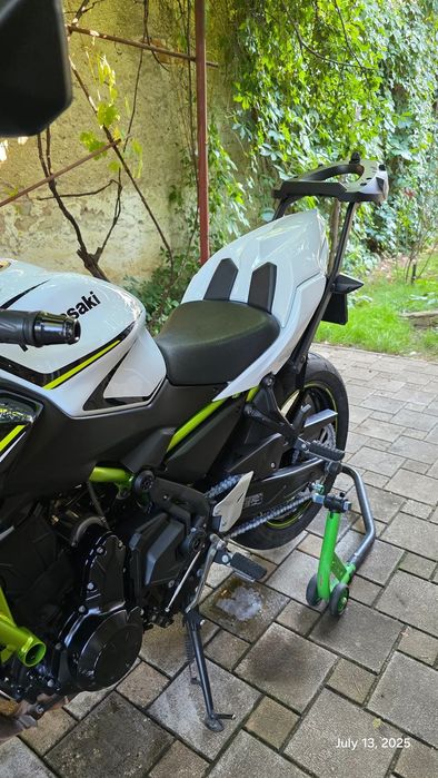 Kawasaki Z 650 Kavasaki Z650•2020•9.600km•5.500 EUR usor negociabil