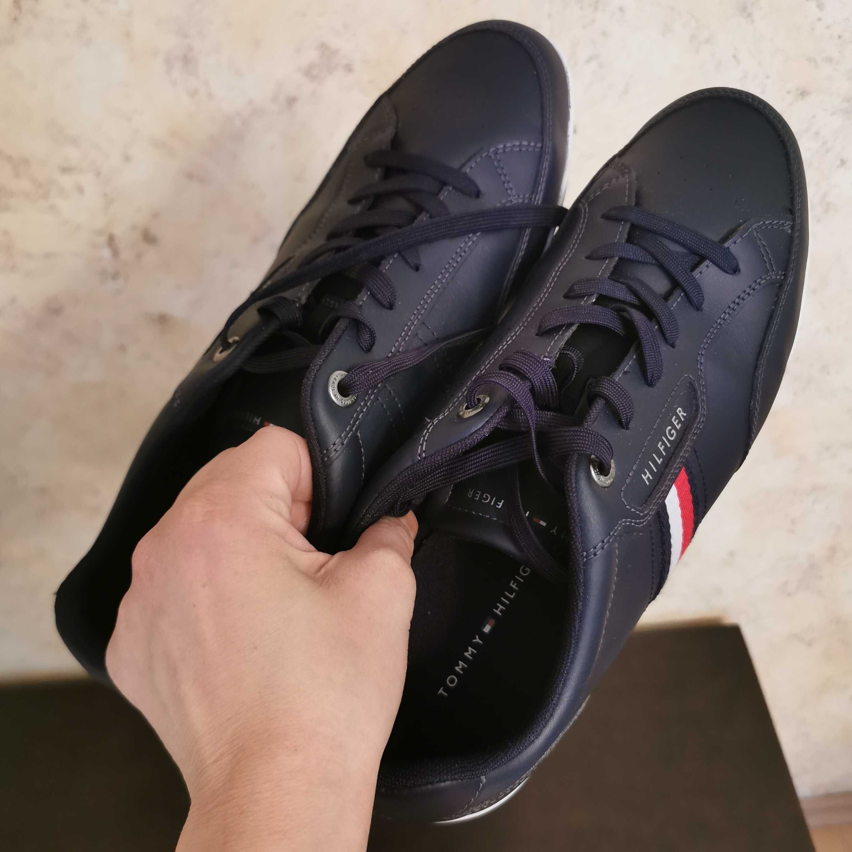 Vand tenisi Tommy Hilfiger