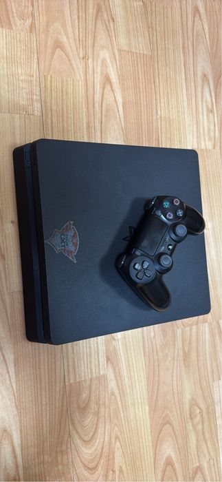 Ps 4 Slim 1TB stocare
