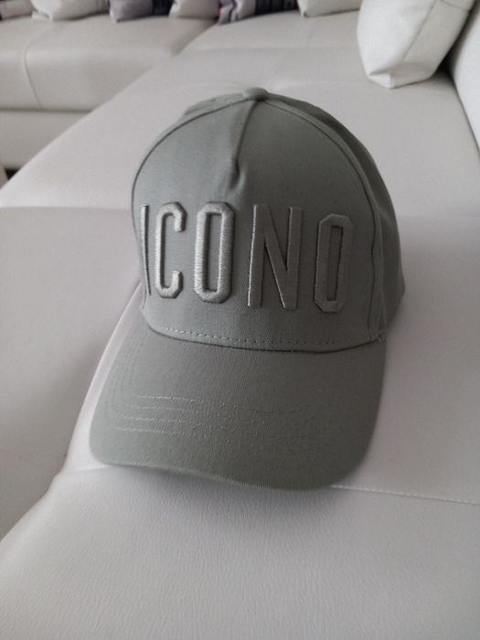 Vând șapcă reglabila sport/fashion, produs nou, produs de calitate.