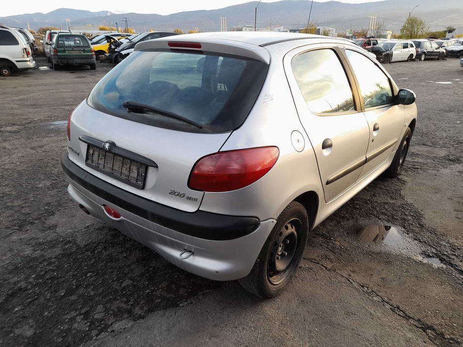 На части! Peugeot 206 2.0 HDI
