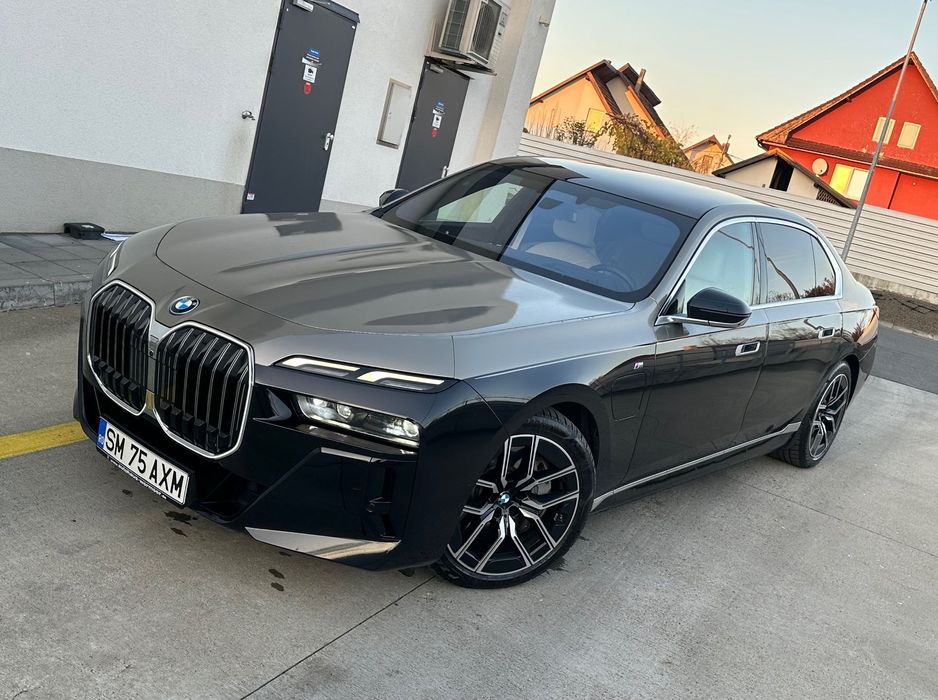 BMW Seria 7 Noul BMW Seria 7 750 / M Long INDIVIDUAL *489CP Xdrive* TVA DEDUCTIBIL