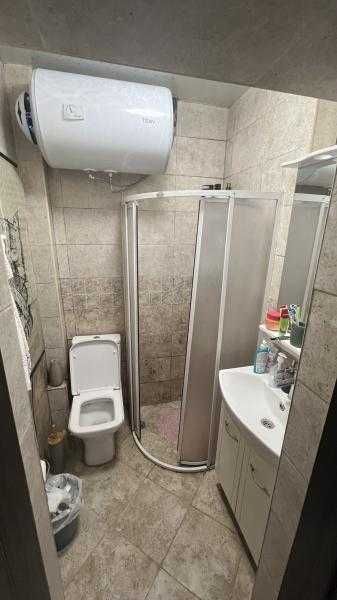 Луксозен тристаен апартамент в Център