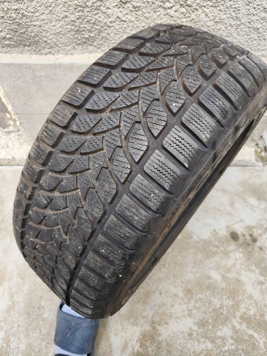 Гуми зимни 225-55-16