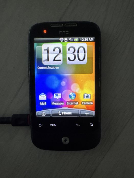 Телефон Htc wildfire s 2011