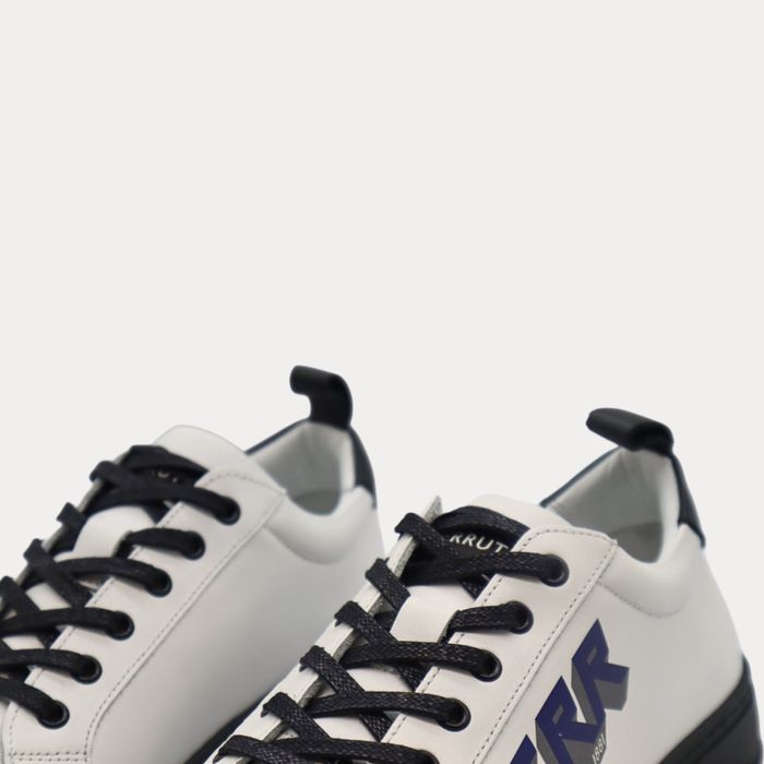 Оригинални мъжки кецове Cerruti 1881