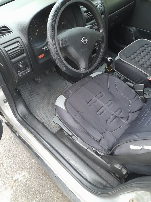 Opel astra caravan 1.7