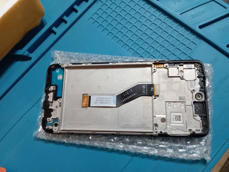 Дисплей за xiaomi POCO M4 5G с корпус