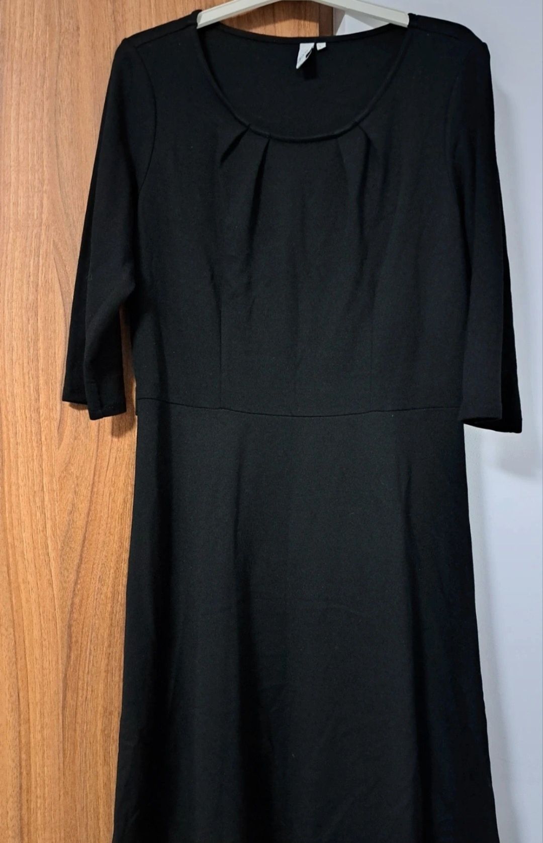 Rochie neagră simplă mărimea L