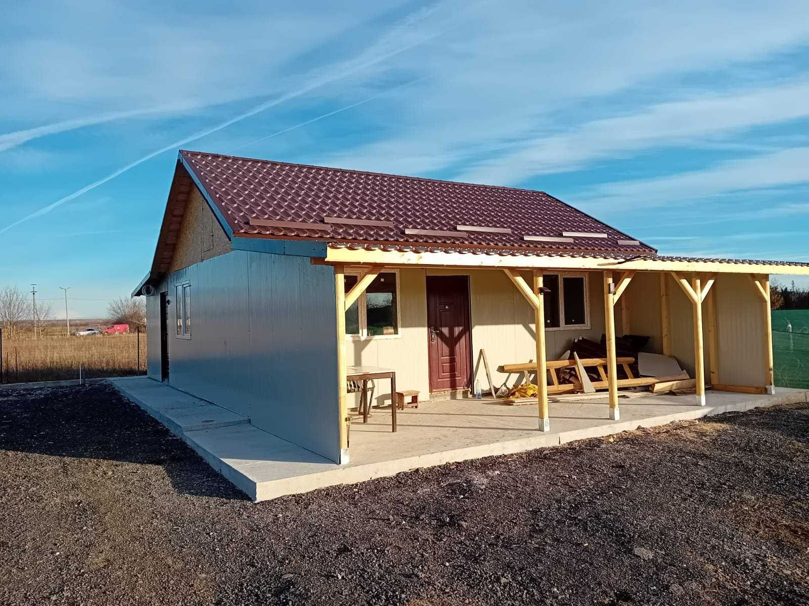Casa, garaje auto pe structura metalica si panou sandwich termoizolant