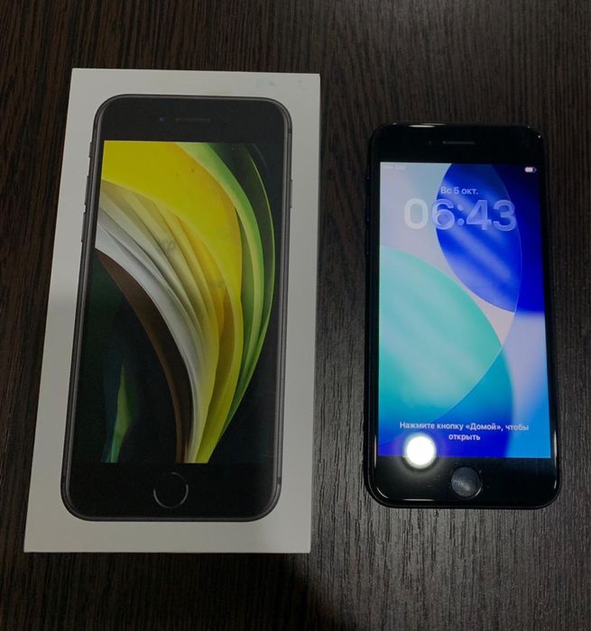 iPhone SE 2020 в хорошем состоянии