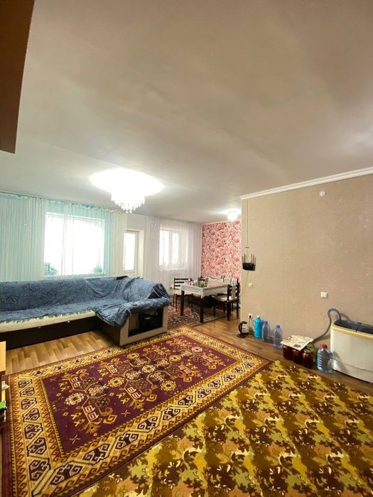 Продам квартиру на Жк Жансая