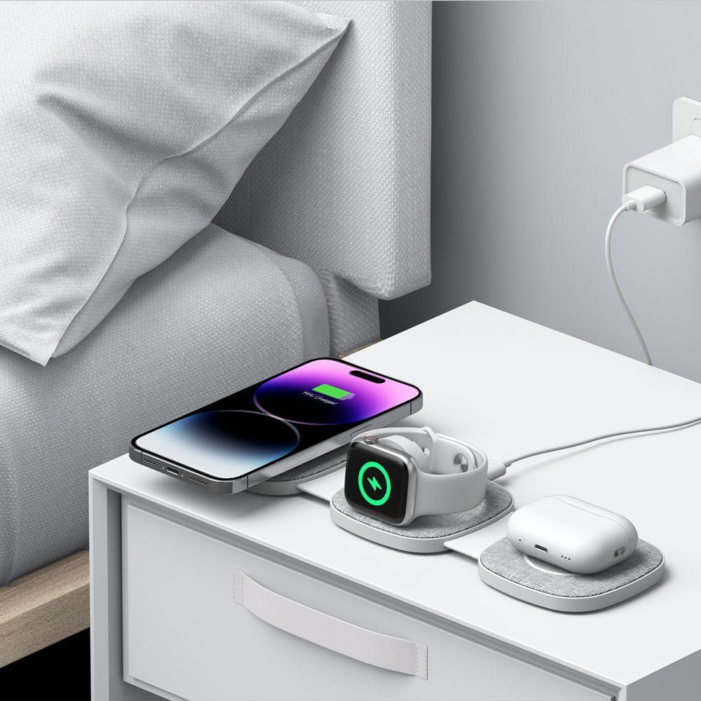 Сгъваемо безжично зарядно 3в1 с MagSafe от Tech Protect A32